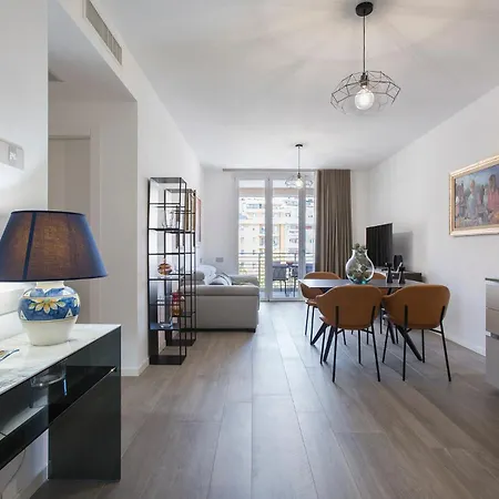 Sky Luxury * רומא